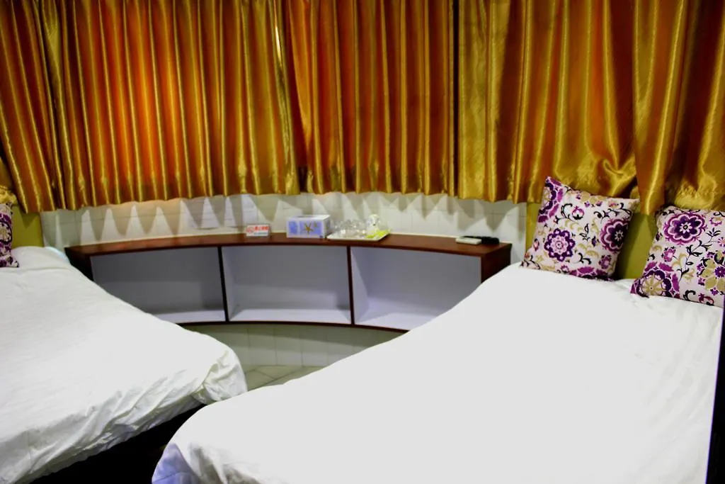 Miu Ceon - Wing On Hotel Hongkong